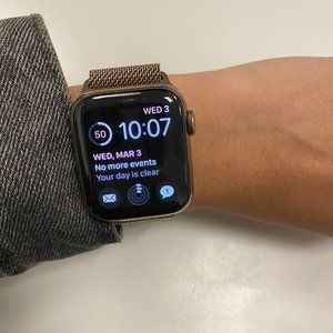 Apple Watch Series 4 (GPS + Cellular) 40mm